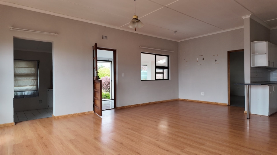 2 Bedroom Property for Sale in Stilbaai Wes Western Cape